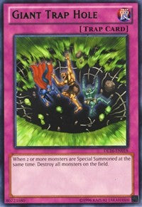 Giant Trap Hole (Green) [Duelist League Promo] [DL16-EN017] | Enigma On Main